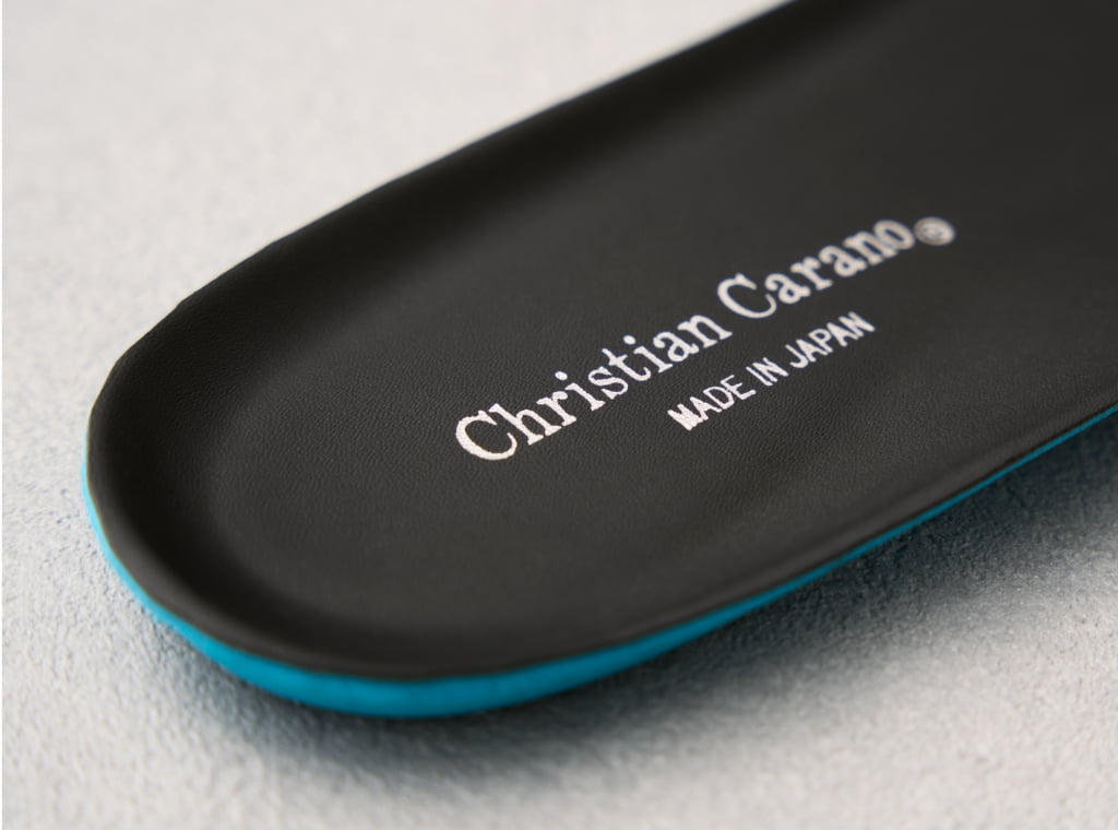 Step 16 ブランド刻印